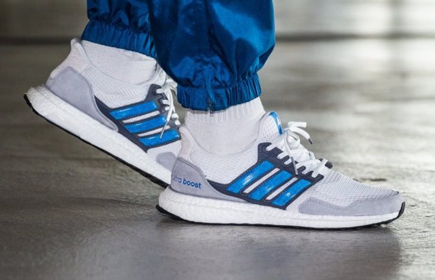 adidas ultra boost s&l white blue